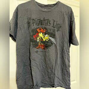 Disney Cruise Line Pirates T-shirt size extra large